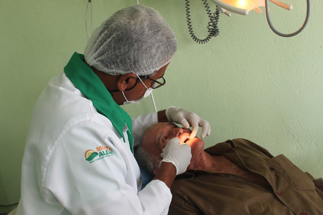 SMS de Monte Alegre realiza entrega de próteses dentárias