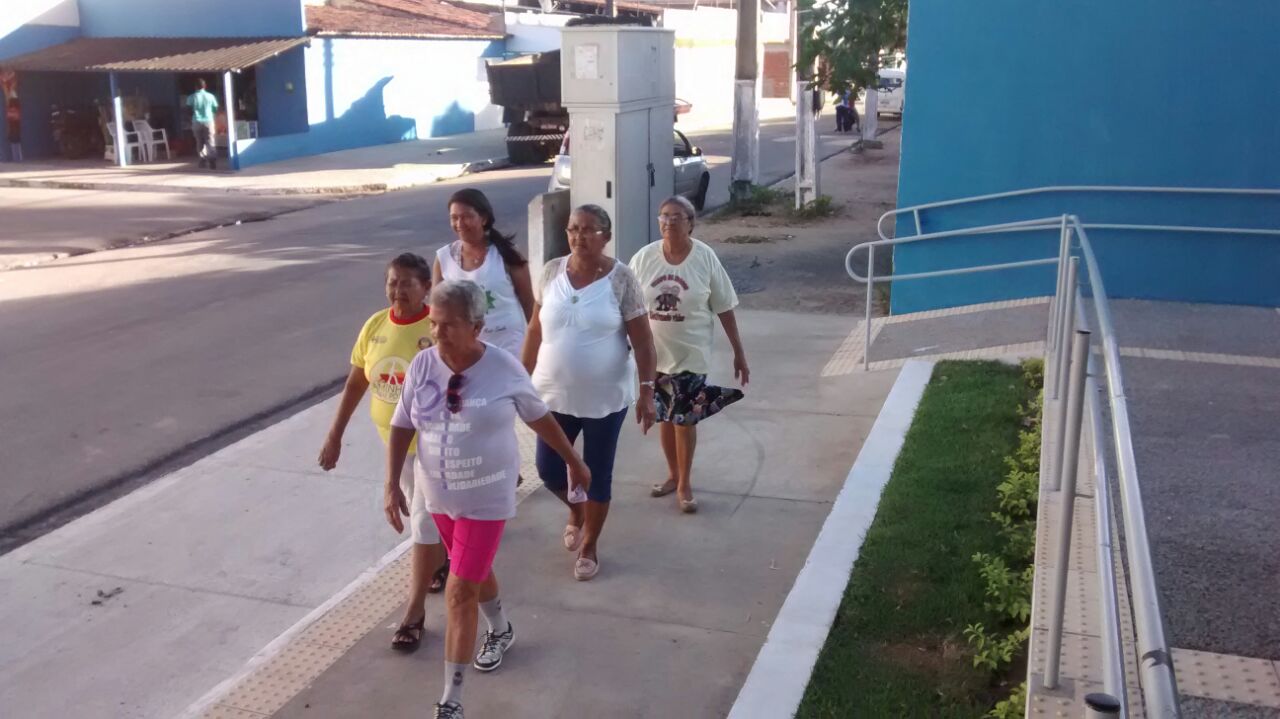 Natal: Caminhada é aposta de Unidade de Saúde do Guarapes para melhoria da qualidade de vida 