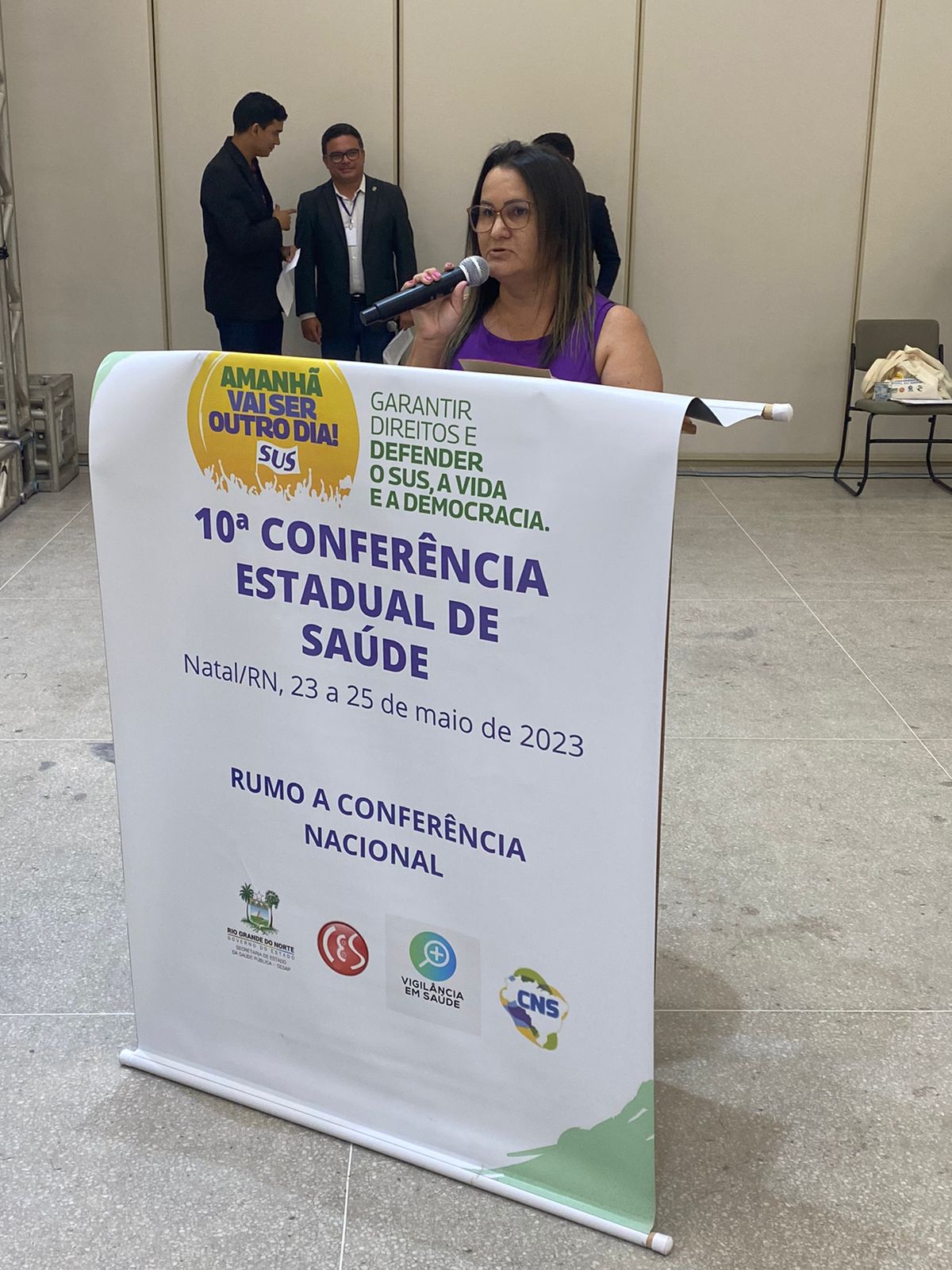 Fortaleza sedia 10ª Conferência Estadual de Saúde